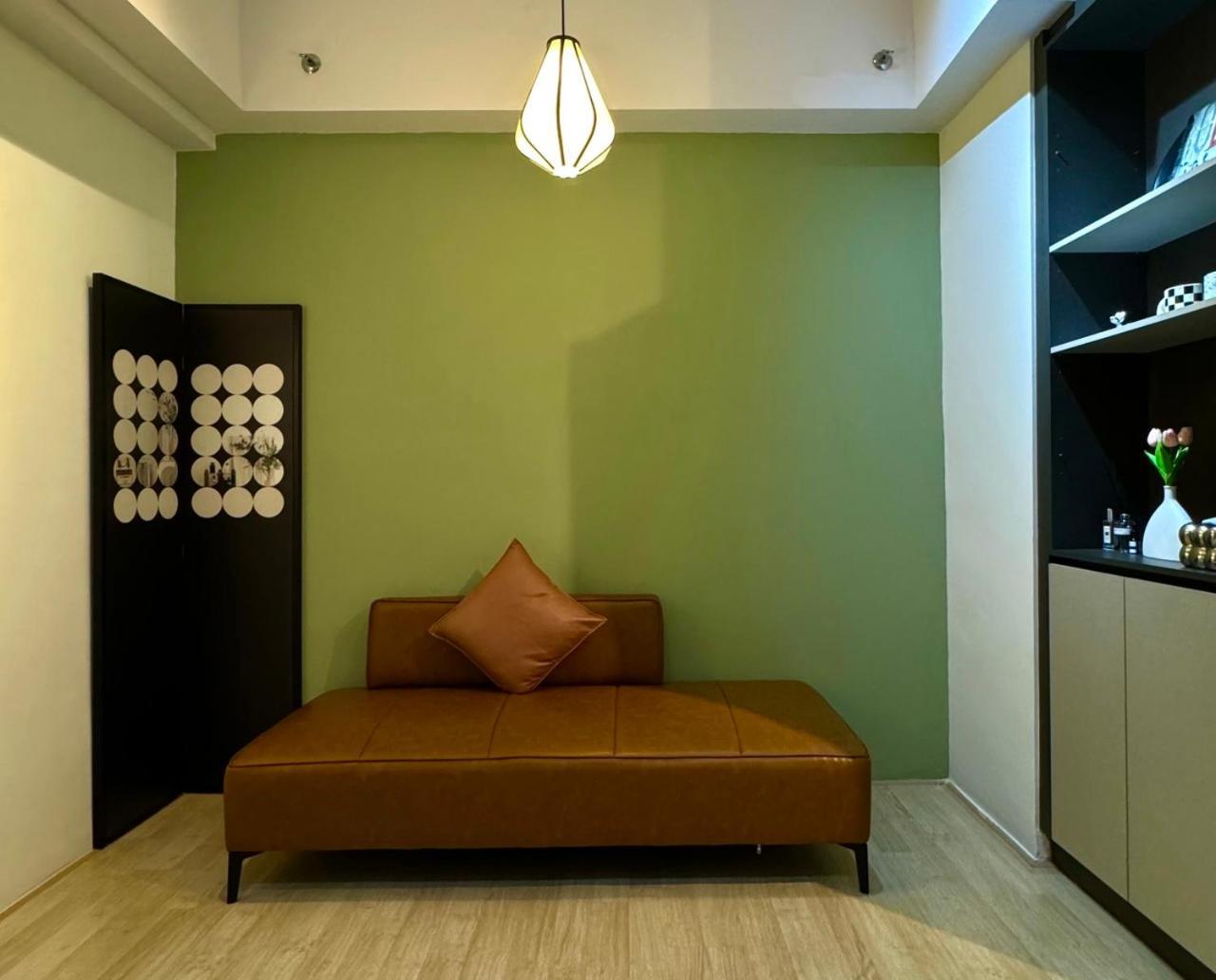 Pavilion Bukit Jalil@revo Aurora Axiata *